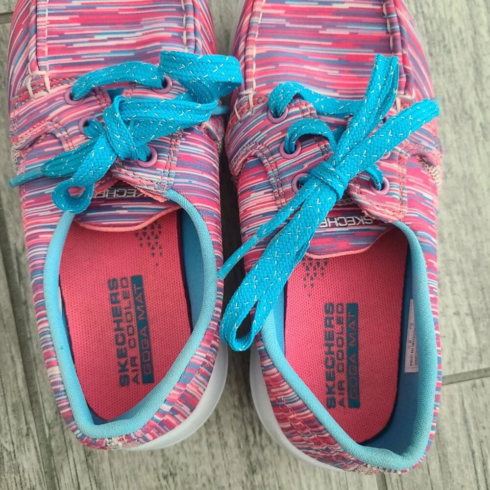Skechers Air Cooled Slip-in GO WALK Joy sneakers pink blue 13.5 kids